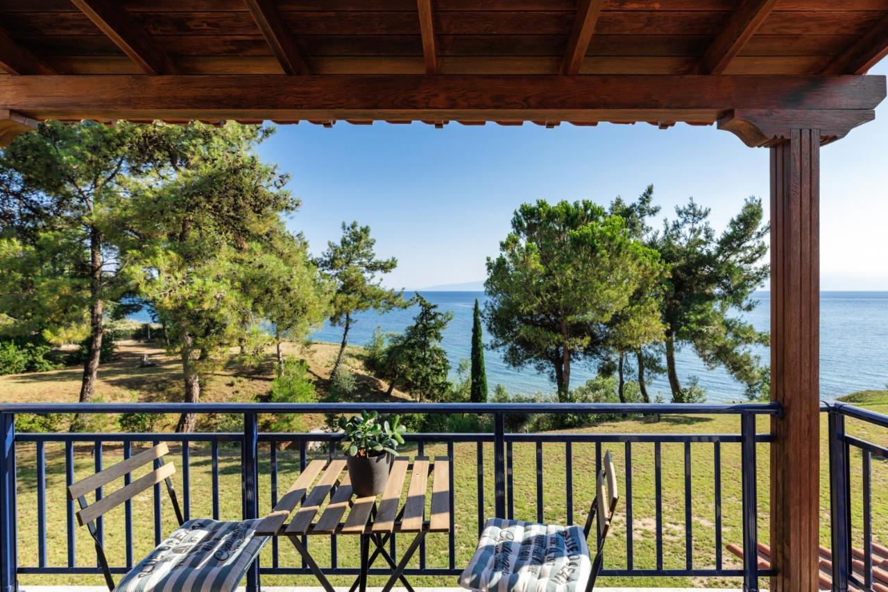 Luna Villa Private Beach Nea Iraklia Exterior foto