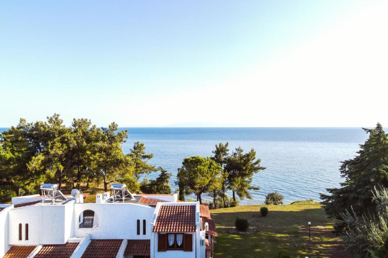 Luna Villa Private Beach Nea Iraklia Exterior foto