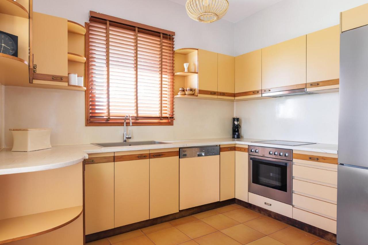 Luna Villa Private Beach Nea Iraklia Exterior foto