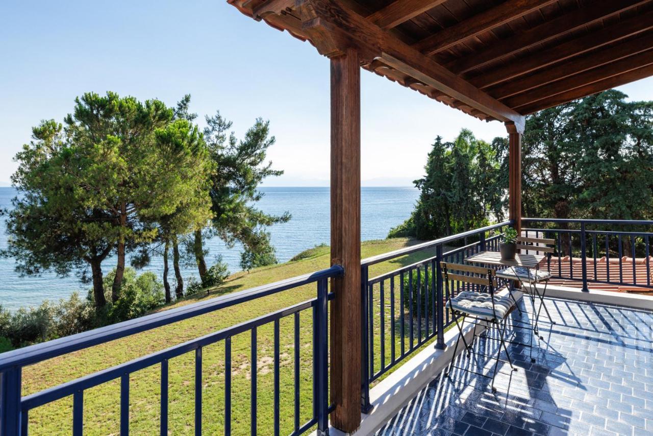 Luna Villa Private Beach Nea Iraklia Exterior foto